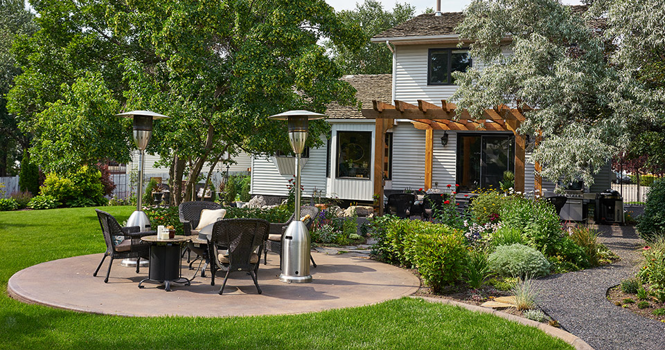 Landscaping design in Edmonton for homes and residential